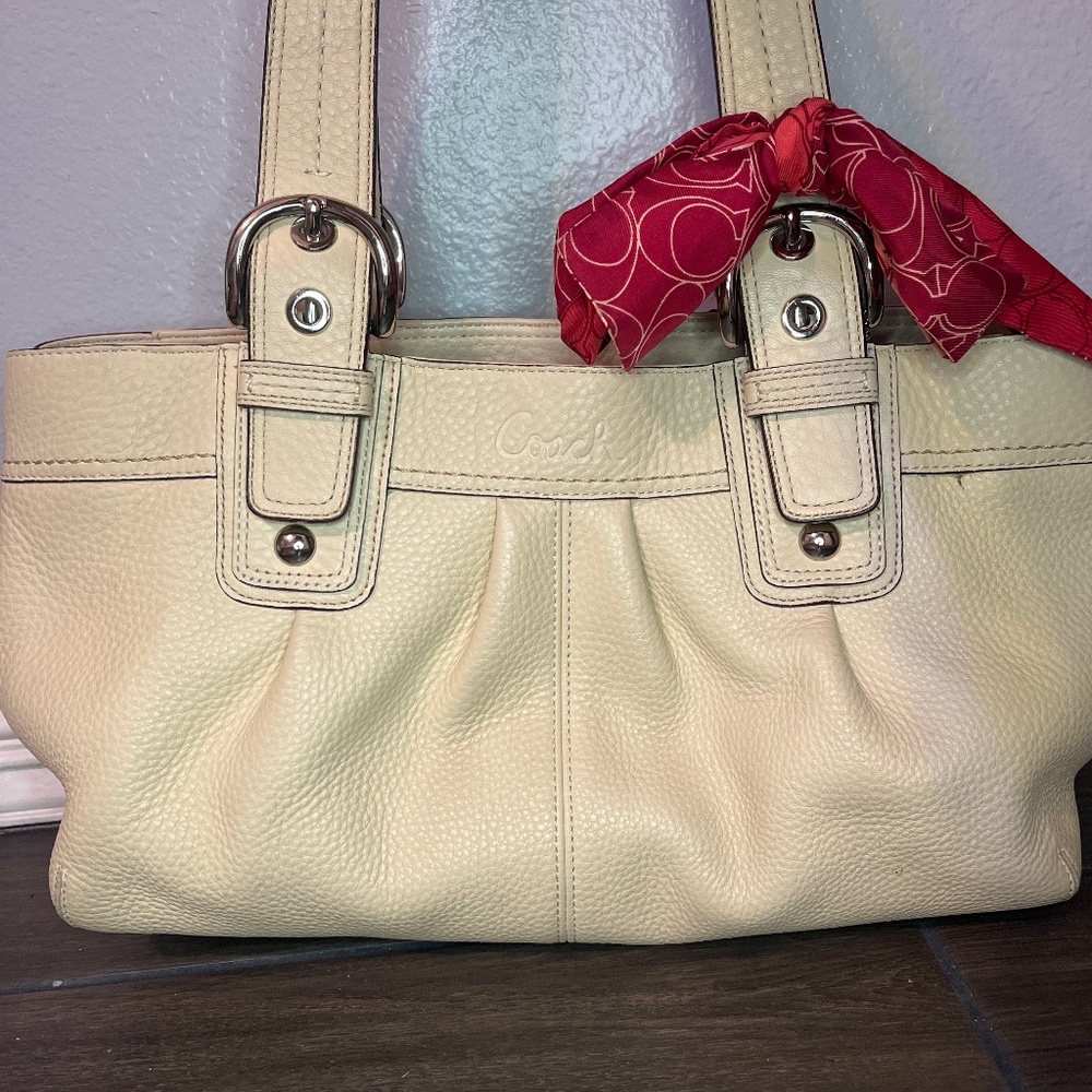 Coach large shoulder bag